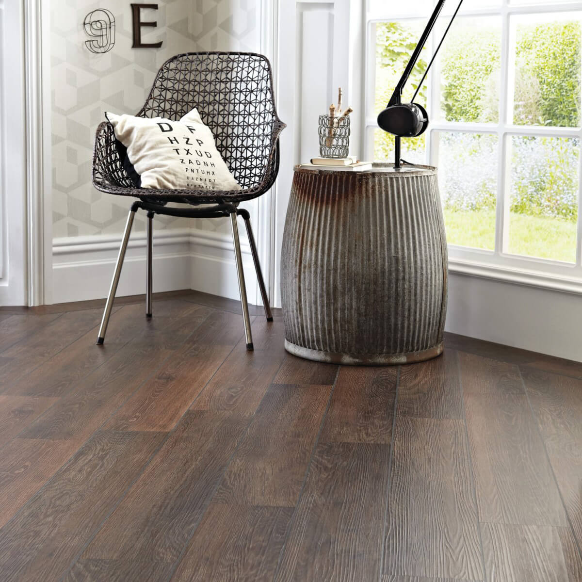 Karndean Knight Tile Gluedown Aged Oak KP98