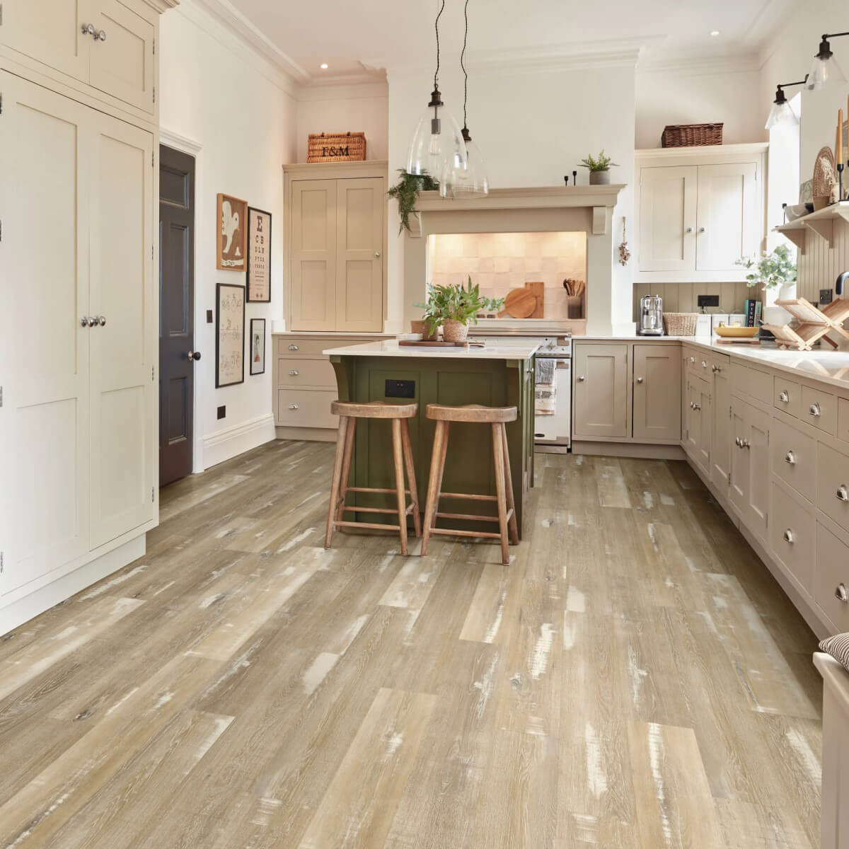 Karndean Van Gogh Gluedown Blond Farmhouse Oak VGW136T