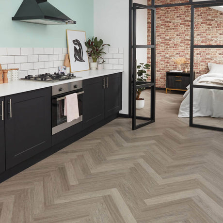 Karndean Knight Tile Gluedown Grey Studio Oak SM-KP152
