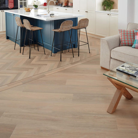 Karndean Art Select Mountain Oak RL22