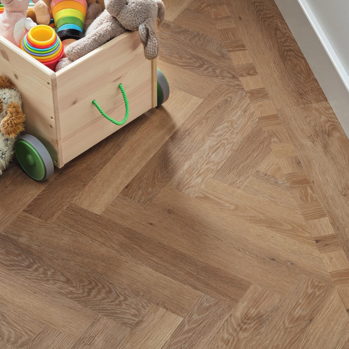 Karndean Knight Tile Gluedown Pale Limed Oak SM-KP94
