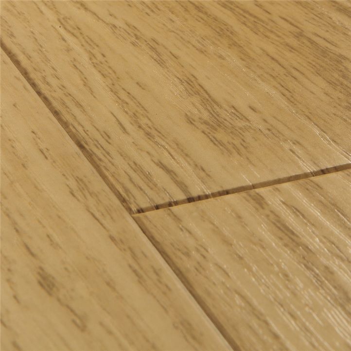 Quickstep Impressive Natural Varnished Oak