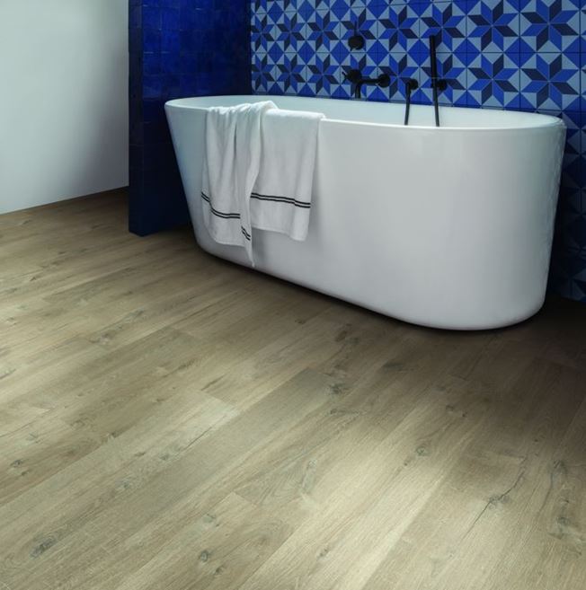 Quickstep Impressive Ultra Soft Oak Light Brown