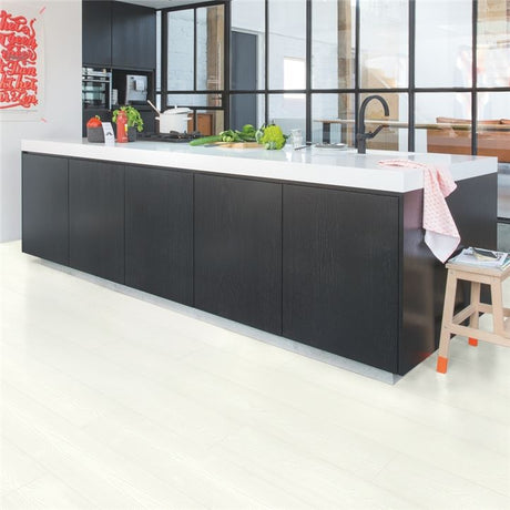 Quickstep Impressive Ultra White Planks