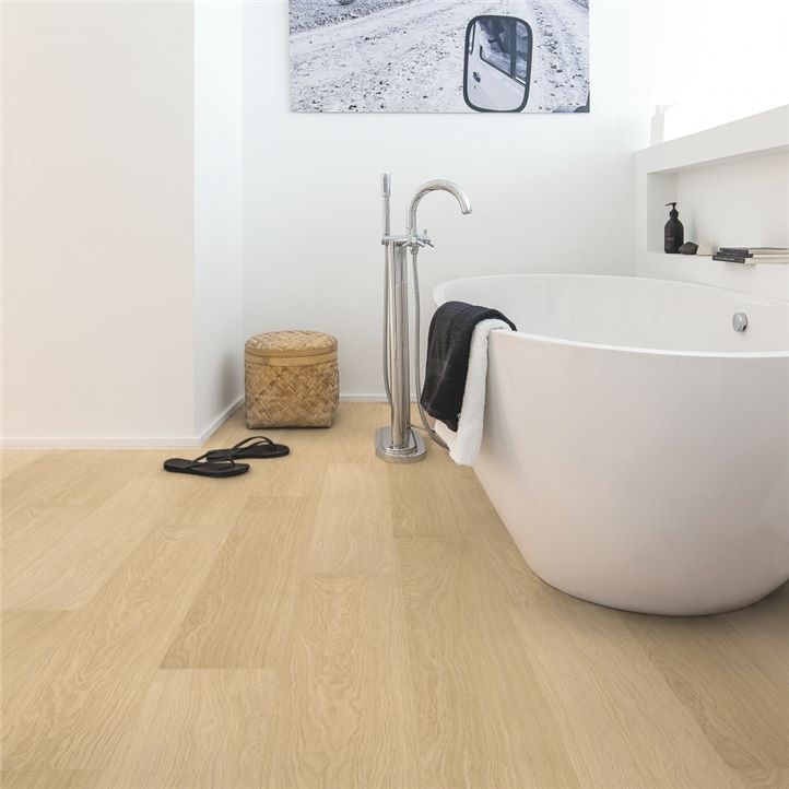 Quickstep Impressive Ultra White Varnished Oak