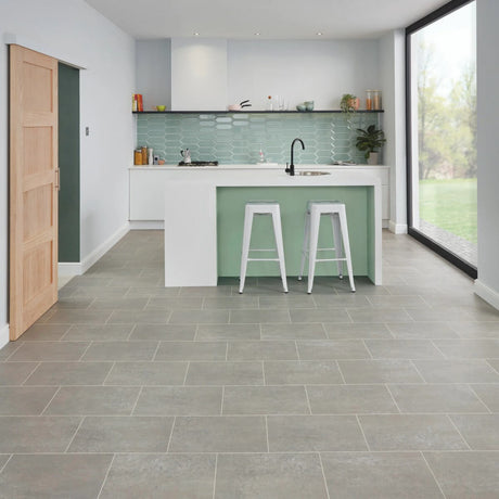 Karndean Knight Tile Gluedown Smoked Concrete ST22