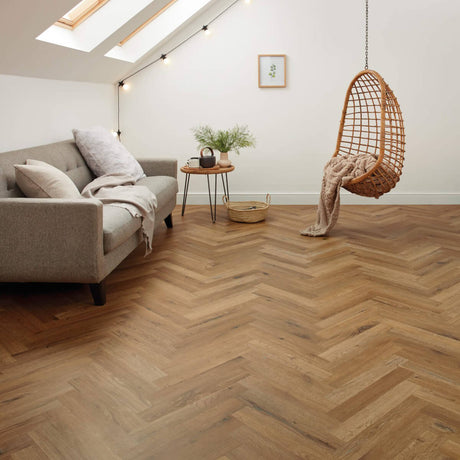 Karndean Knight Tile Gluedown Traditional Character Oak SM-KP146