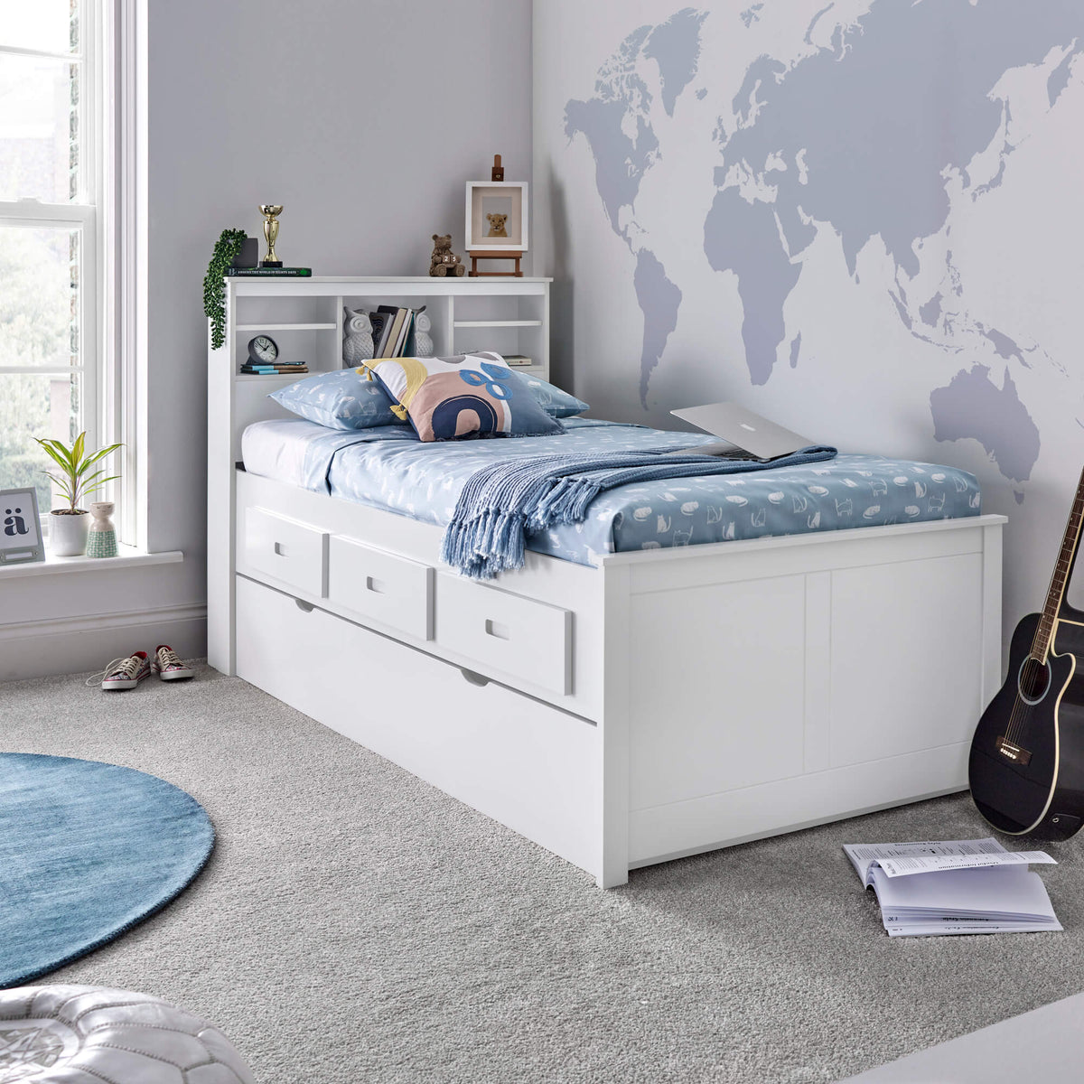Veera Guest Bed